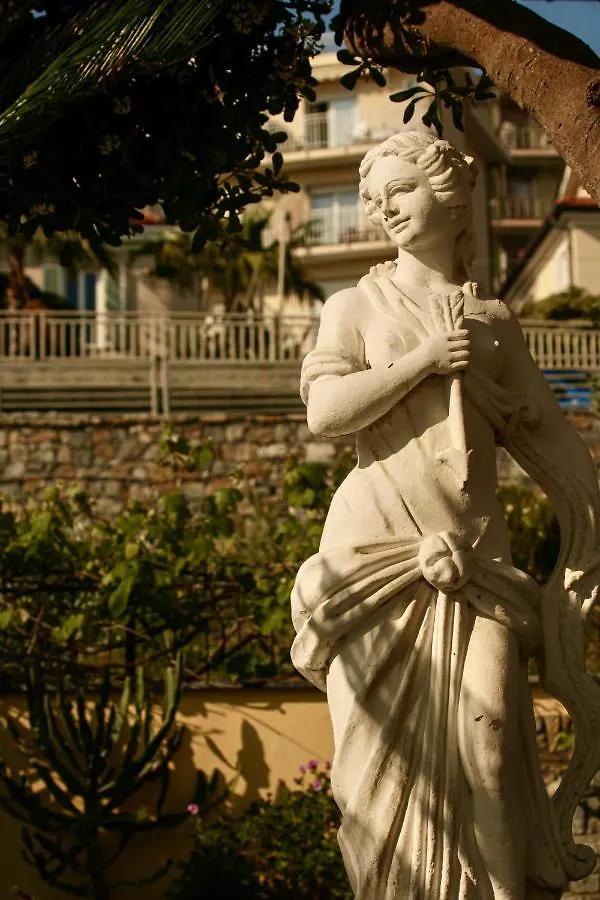 Ca' De Gino Apartment Santo Stefano al Mare