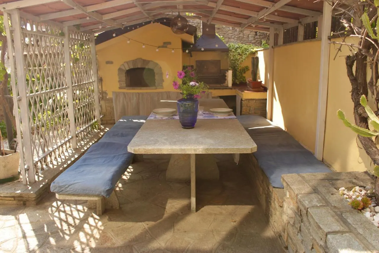 Ca' De Gino Apartment Santo Stefano al Mare