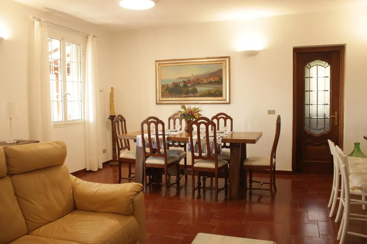 Ca' De Gino Apartment Santo Stefano al Mare Italy