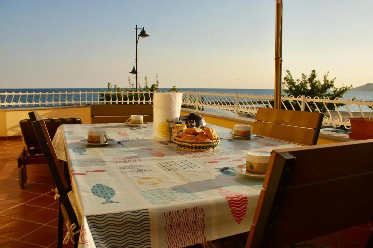 Ca' De Gino Apartment Santo Stefano al Mare